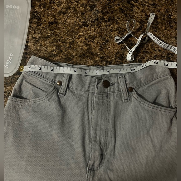 Jeans - Picture 9 of 11